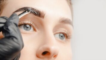 HOW TO GROW EYEBROWS NATURALLY FAST NEW MIRACULOUS METHOD