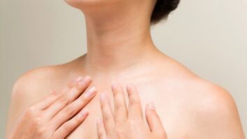 How To Brighten Sunburned Neck Skin Whitening The Skin Of The Neck