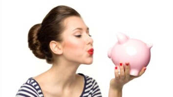 How to make money as a beauty queen
